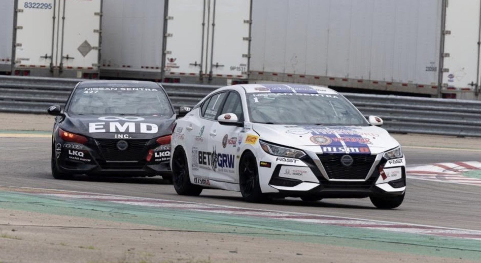 Sentra Cup #427 en piste